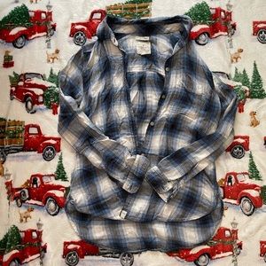 American Eagle Blue&White‎ Flannel {Size Medium}